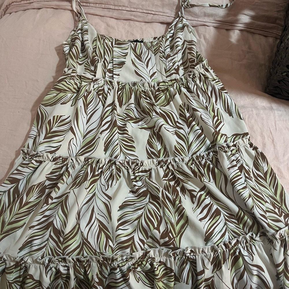 Leaf Print Tiered Dress